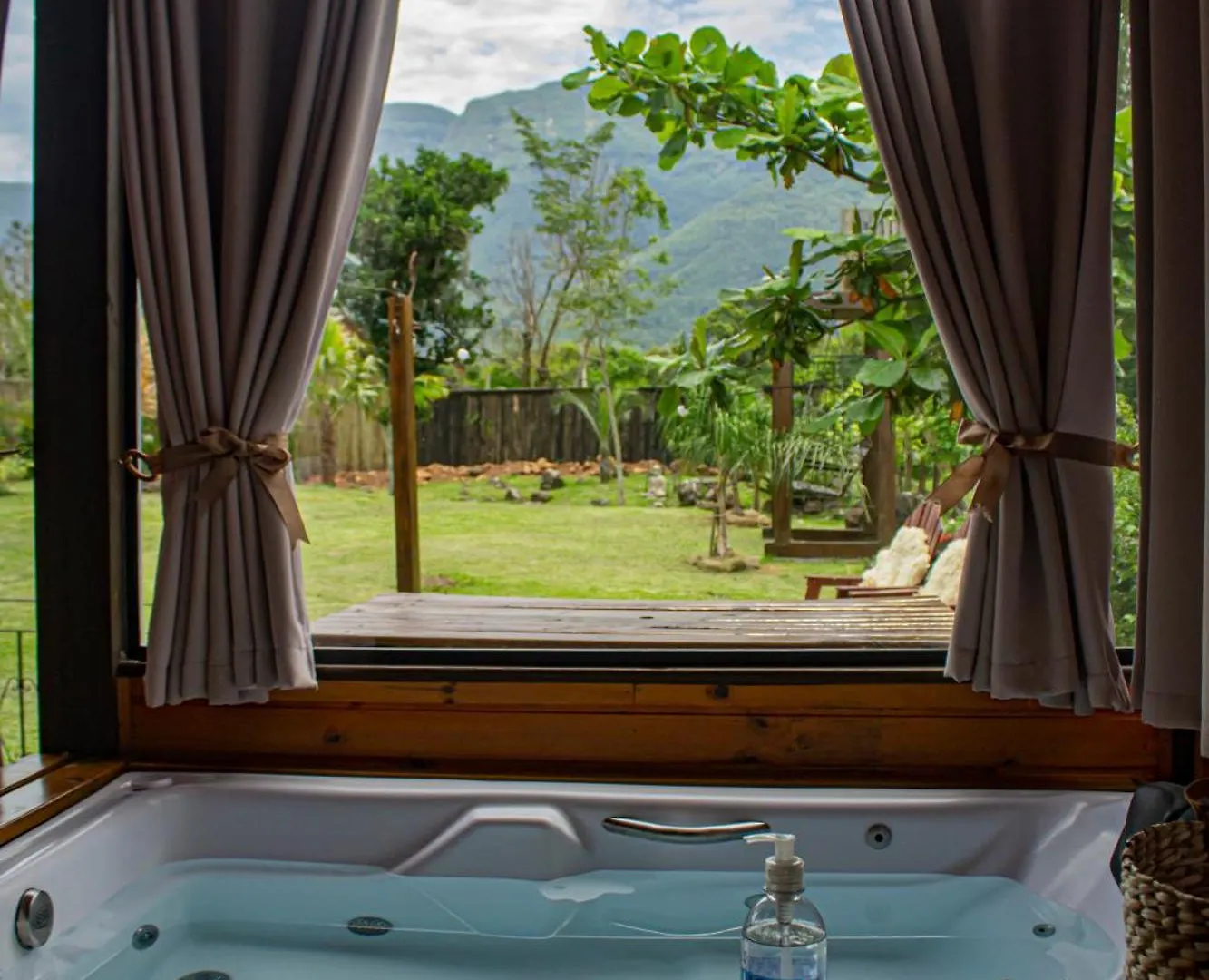 Chalé Cabanas Jardim Dos Canyons Praia Grande  Brasil